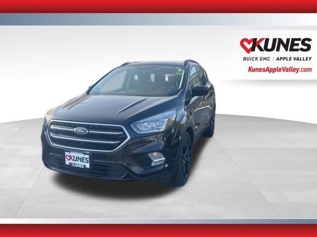 Used 2017 Ford Escape SE w/ SE Sport Appearance Package