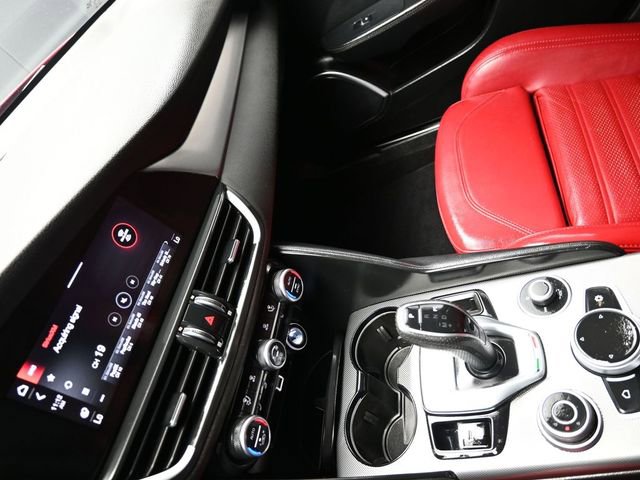 2023 Alfa Romeo Giulia Veloce