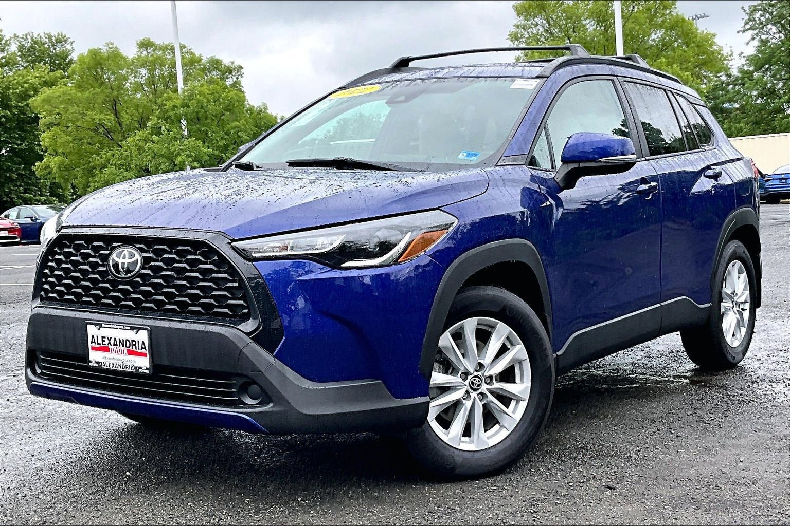 Used 2022 Toyota Corolla Cross LE w/ Moonroof Package