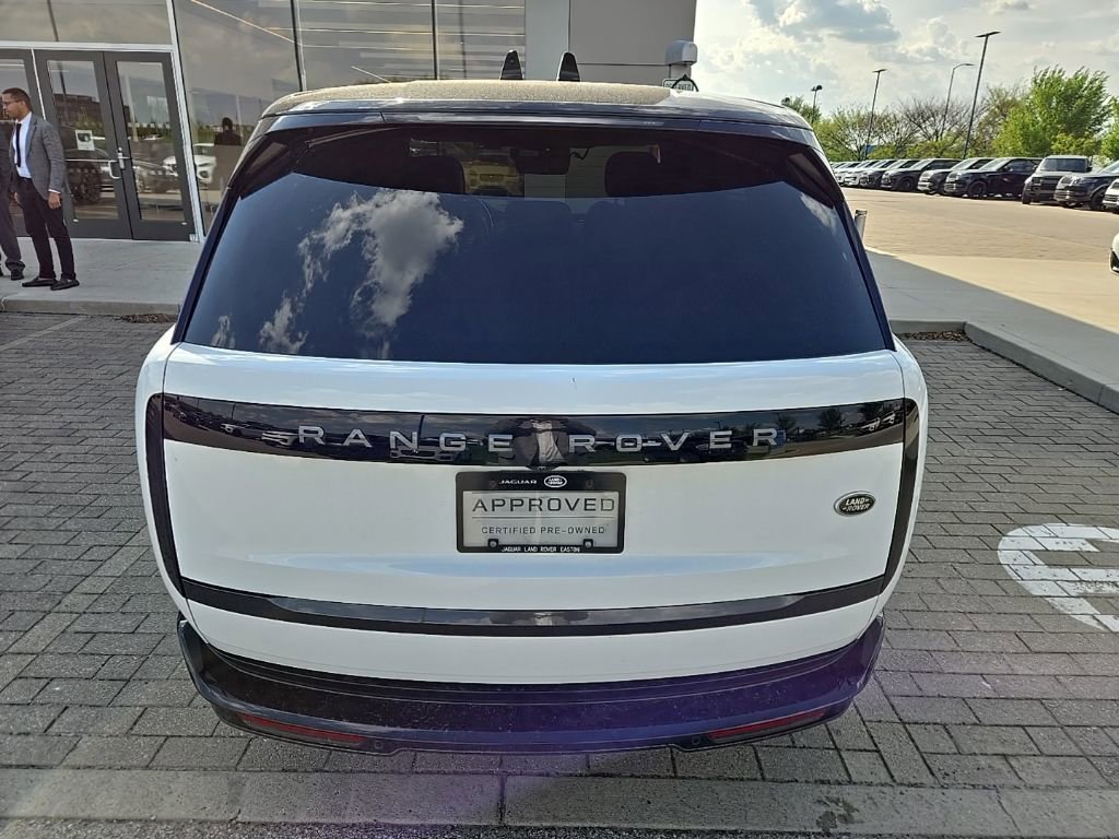 2022 Land Rover Range Rover SE