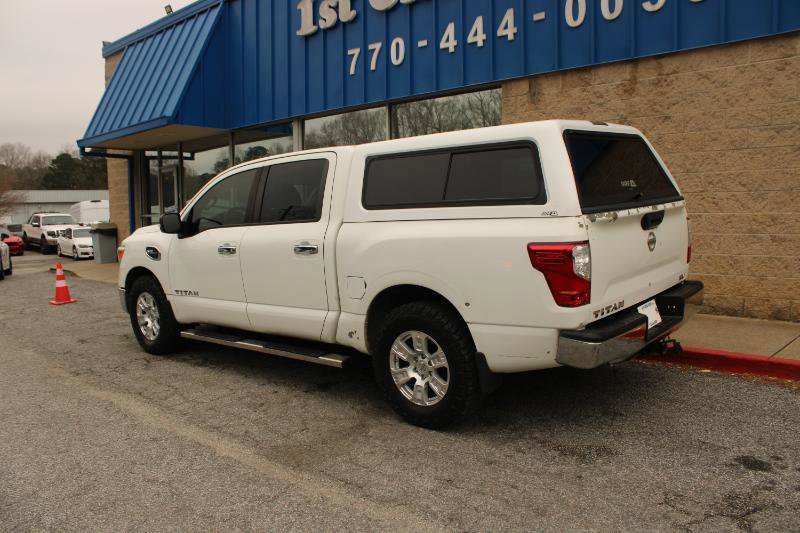 2017 Nissan Titan SV