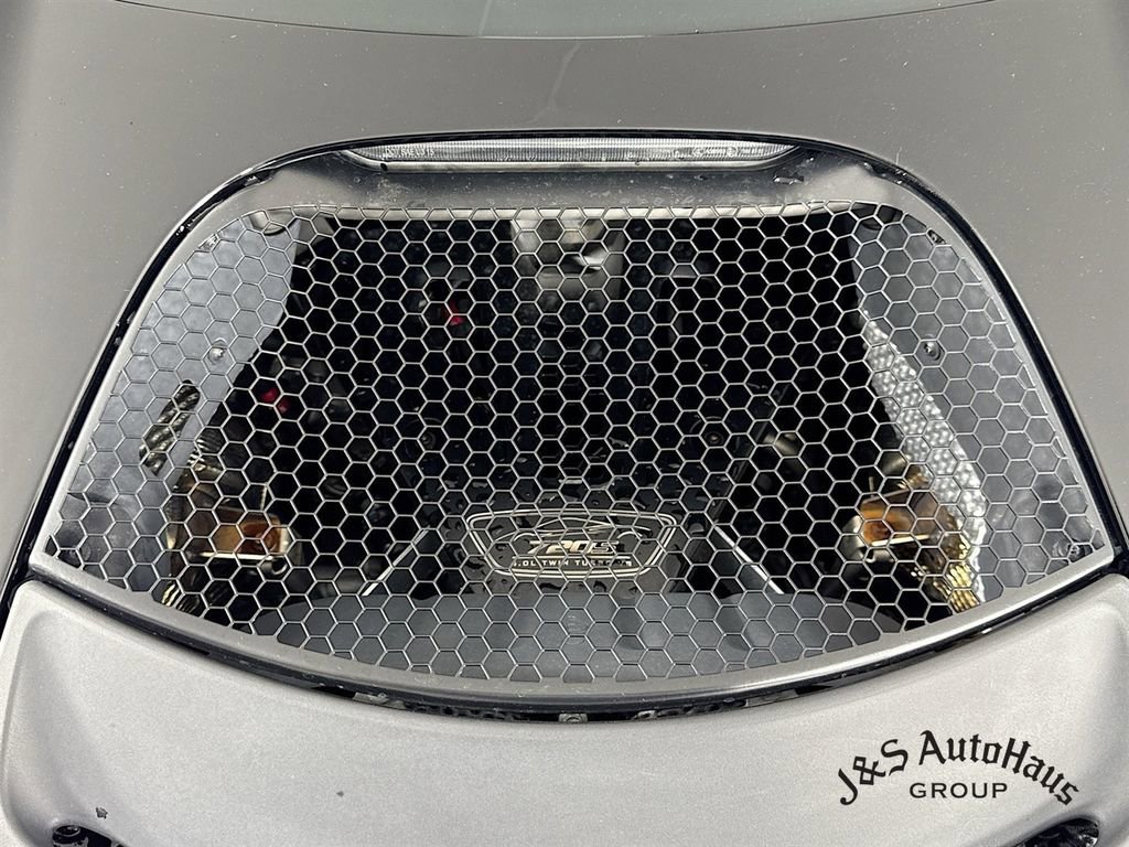 Used 2018 McLaren 720S photo 37