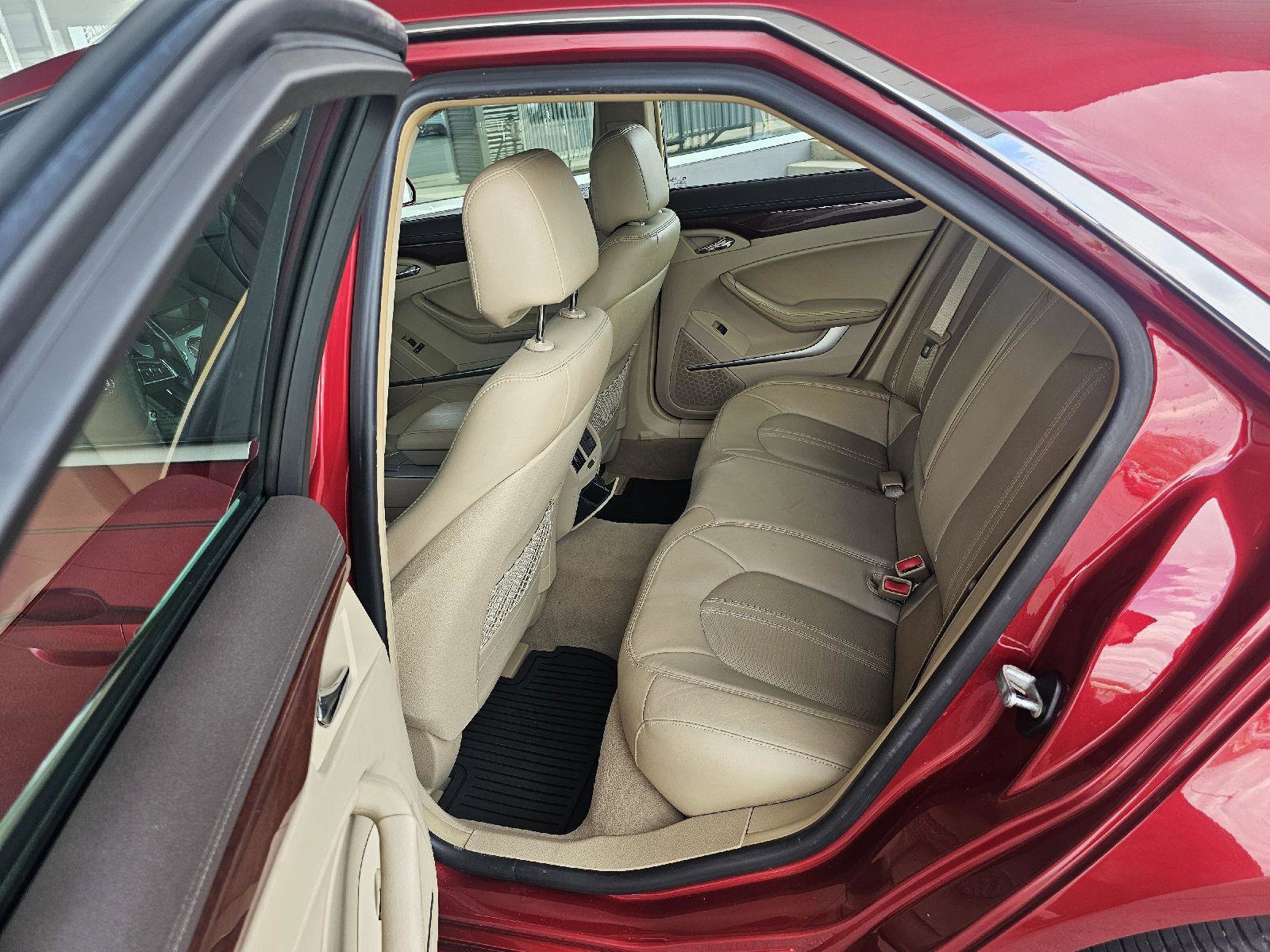 2011 Cadillac CTS Luxury