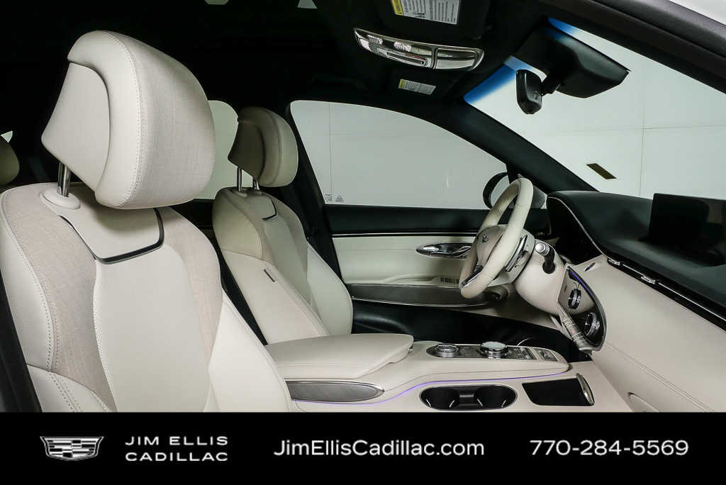 2025 Genesis Electrified GV70 Advanced