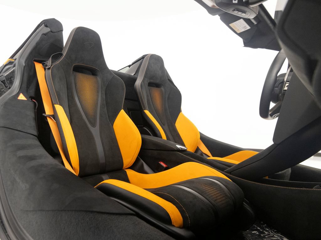 Used 2024 McLaren 750S Spider photo 35