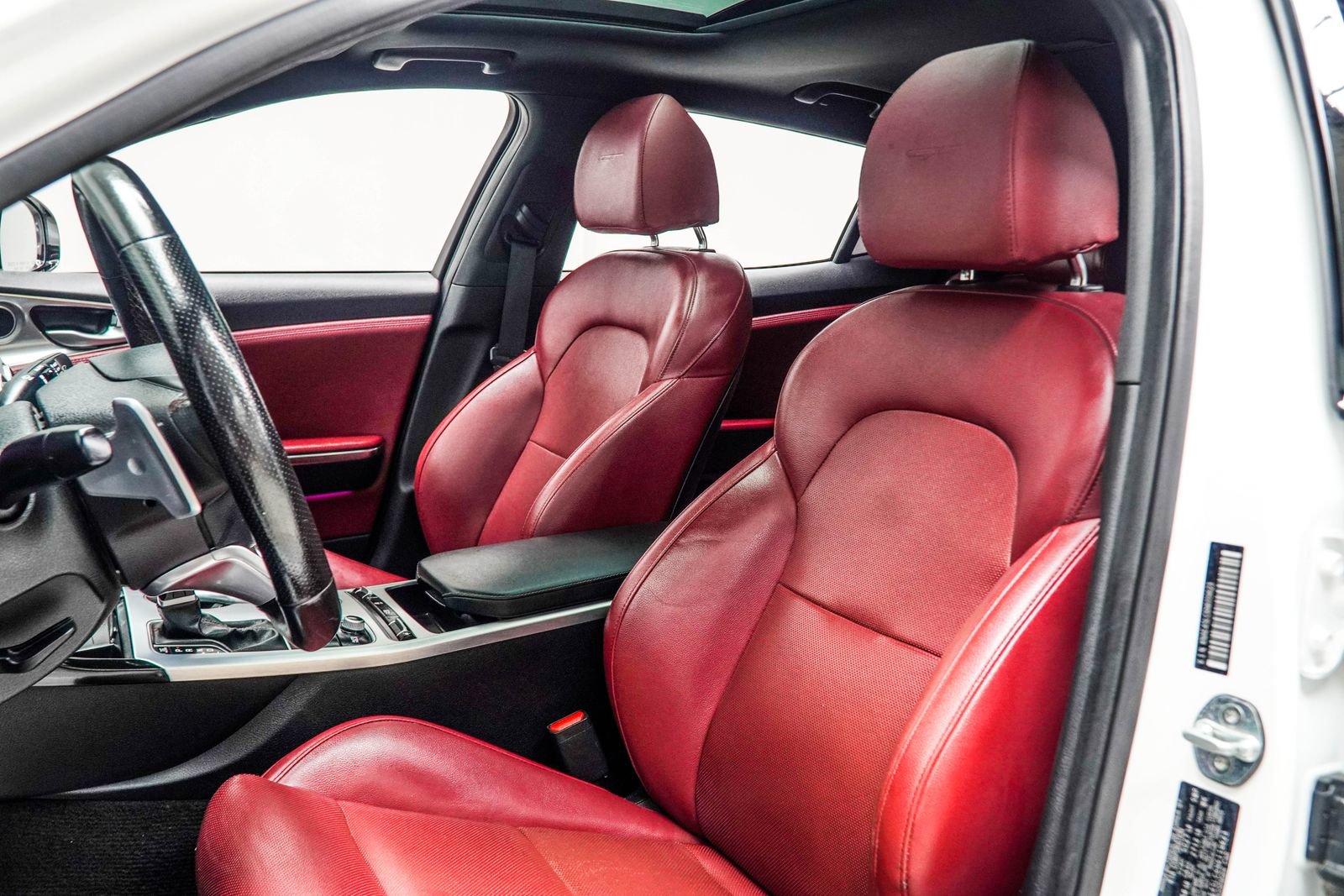 2022 Kia Stinger GT1