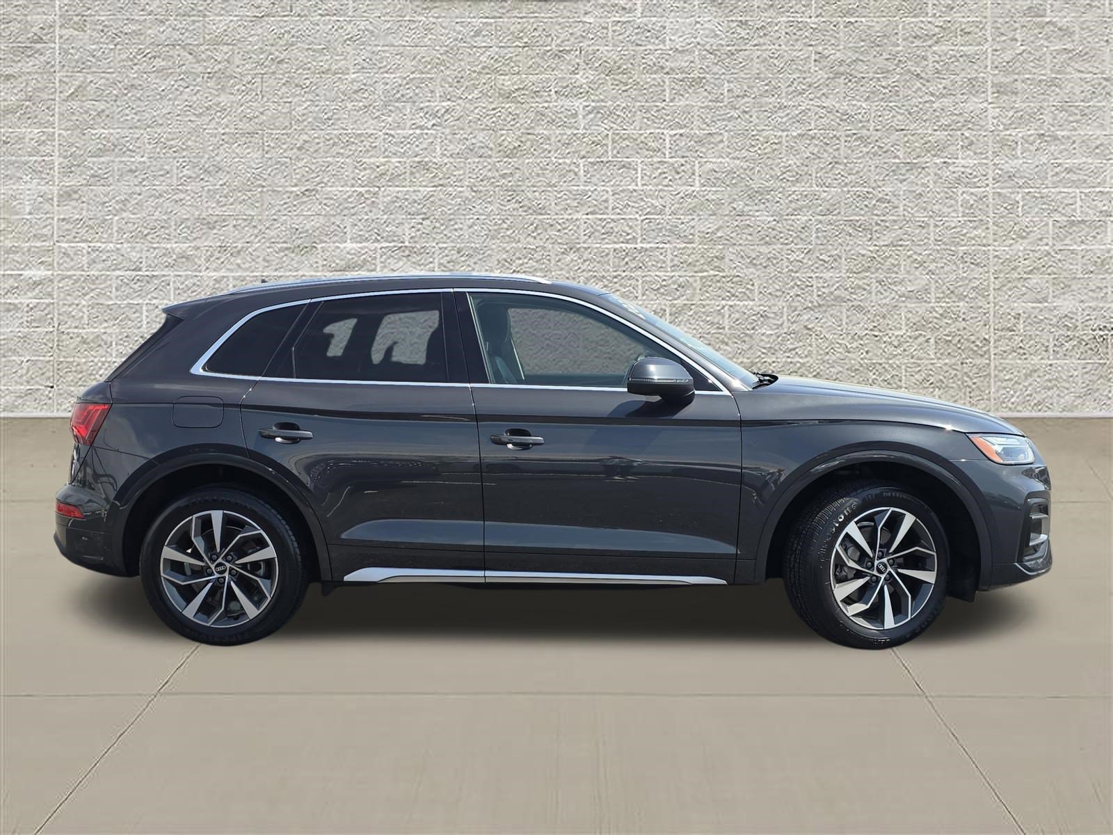 2021 Audi Q5 Premium Plus