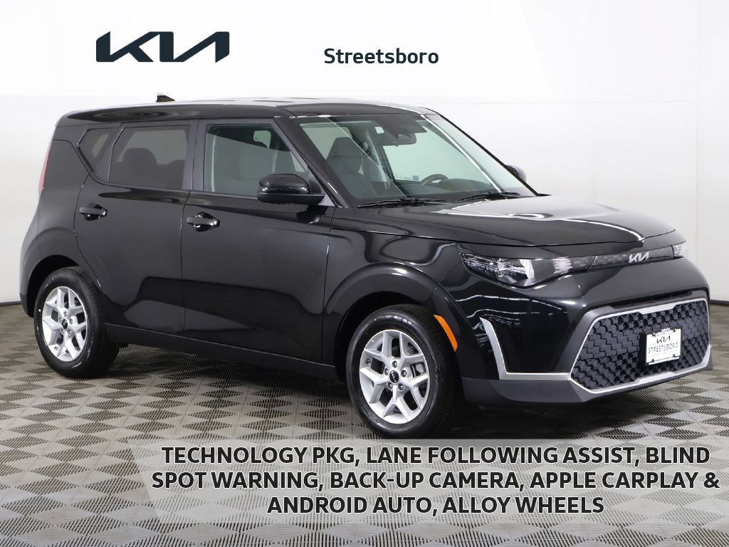 Used 2025 Kia Soul LX w/ LX Technology Package