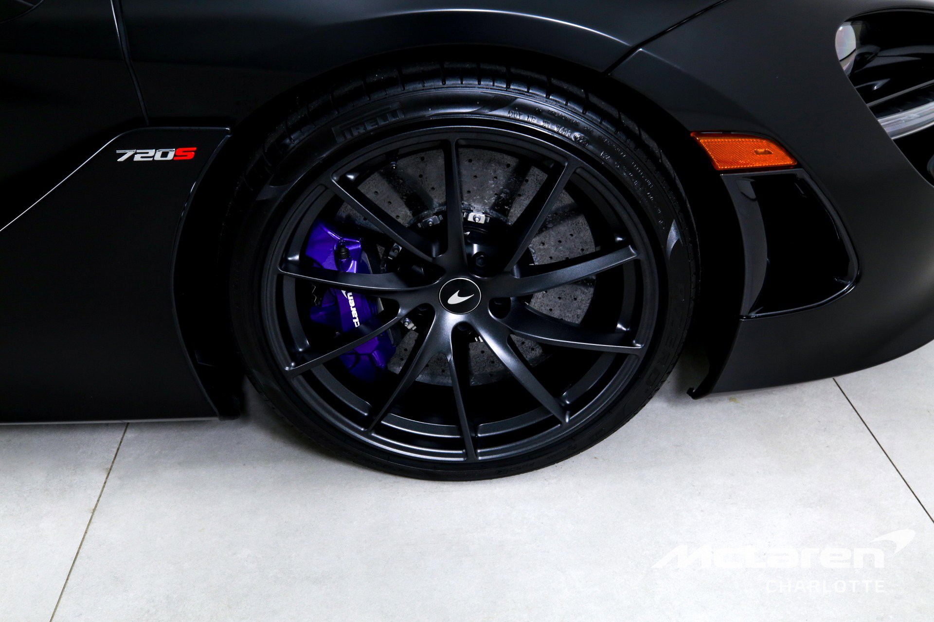 Used 2022 McLaren 720S Spider photo 25