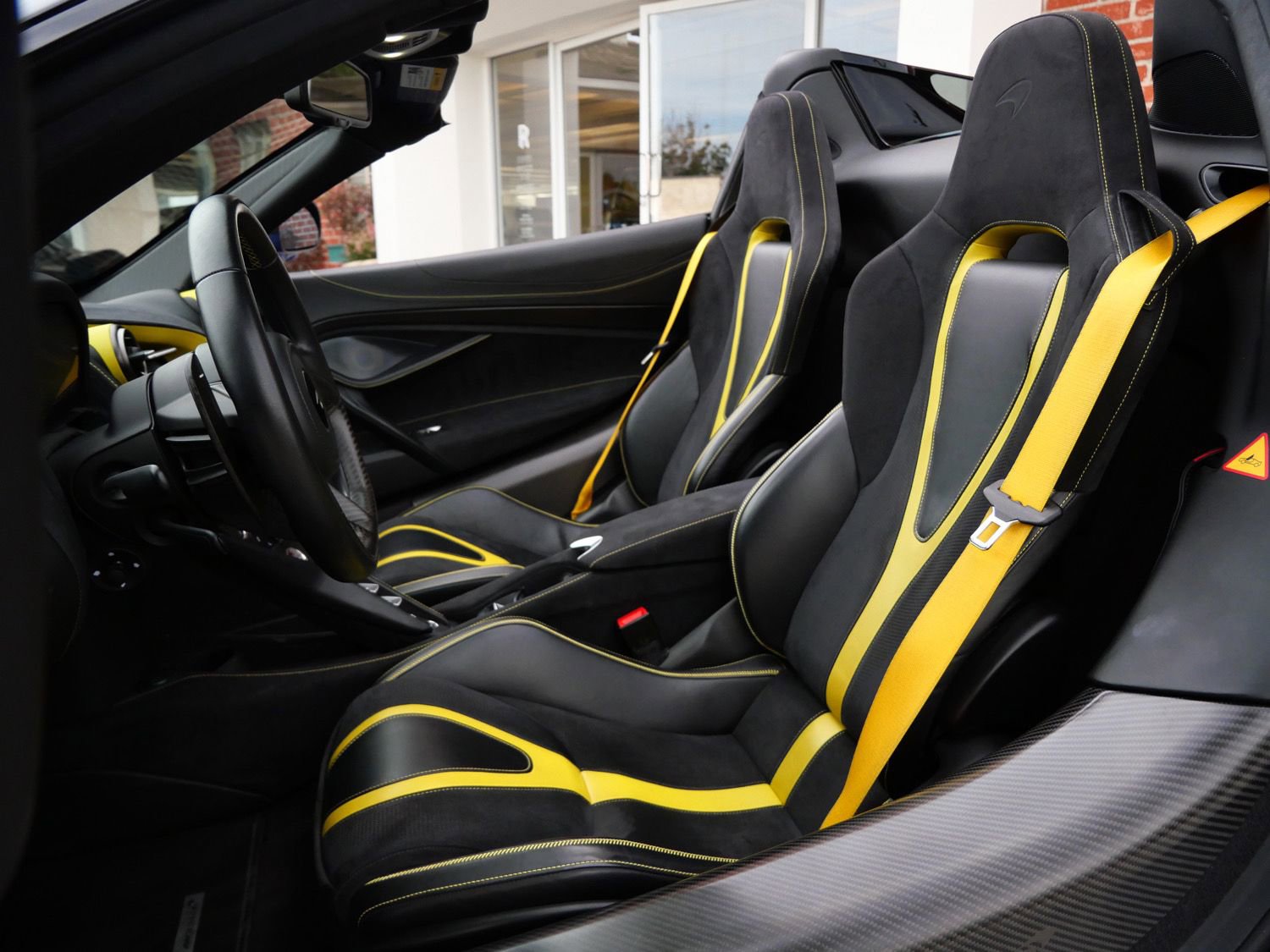 Used 2022 McLaren 720S Luxury photo 27