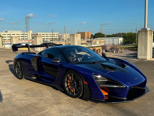 Used 2019 McLaren Senna photo 4
