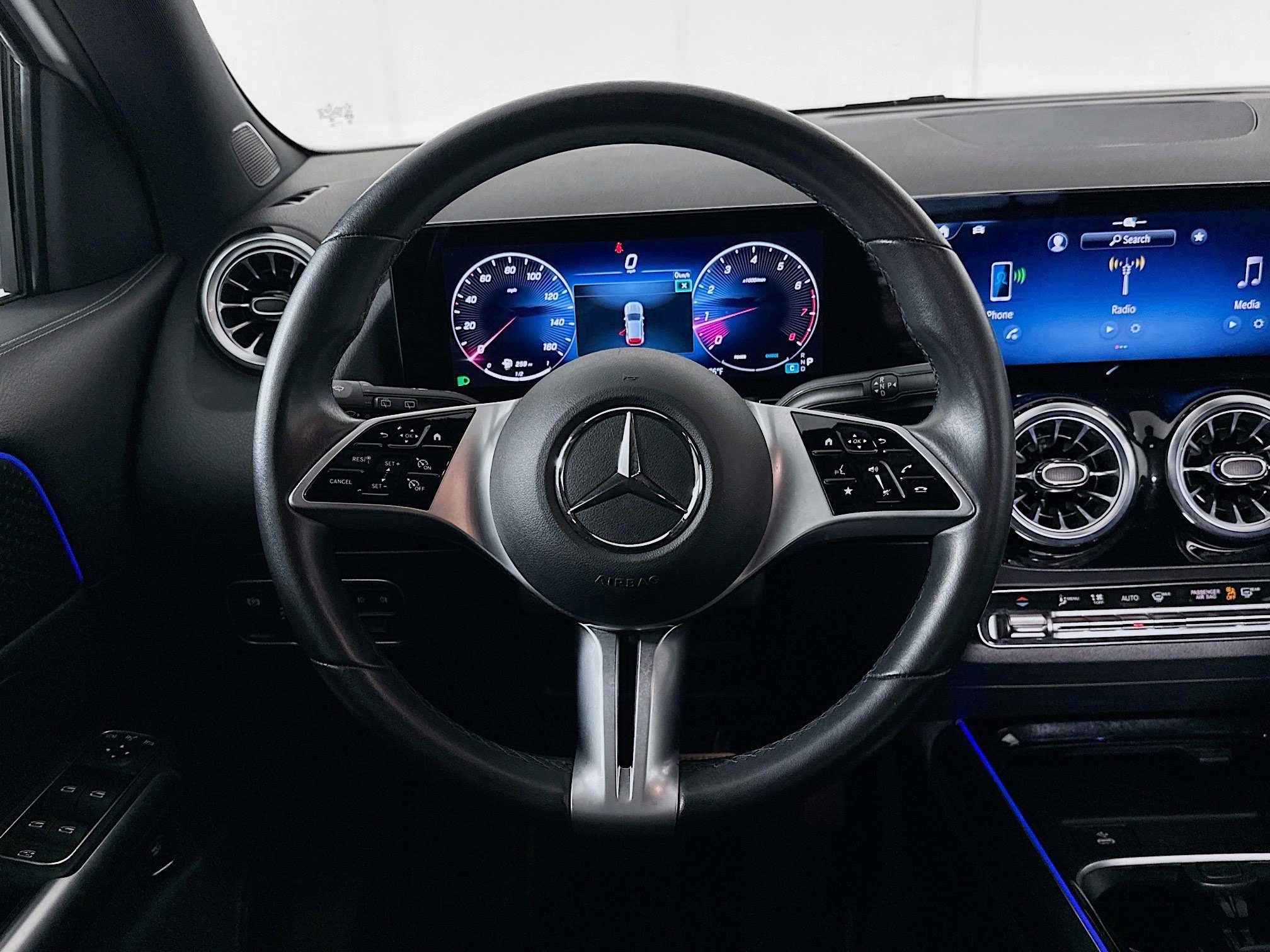 2025 Mercedes-Benz GLA 250