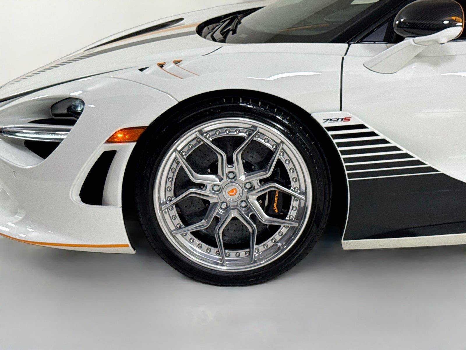 Used 2024 McLaren 750S Spider photo 38