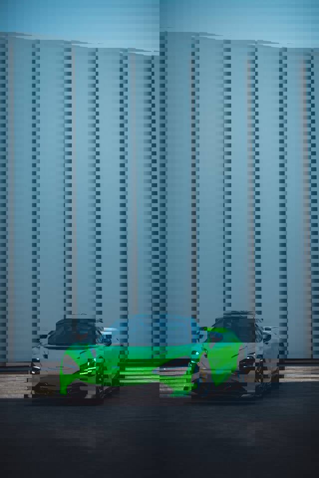 Used 2018 McLaren 720S Performance photo 29