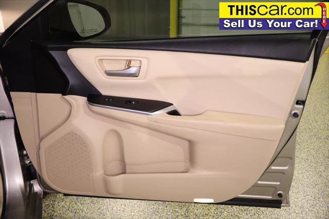 2017 Toyota Camry LE