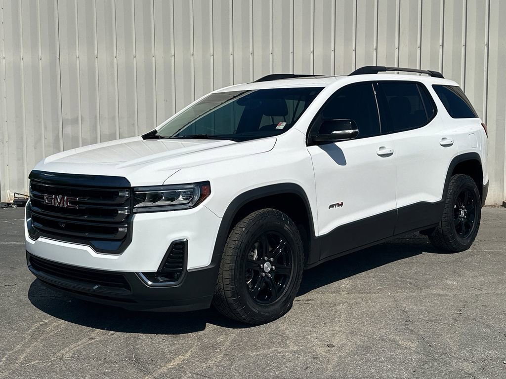 2023 GMC Acadia AT4