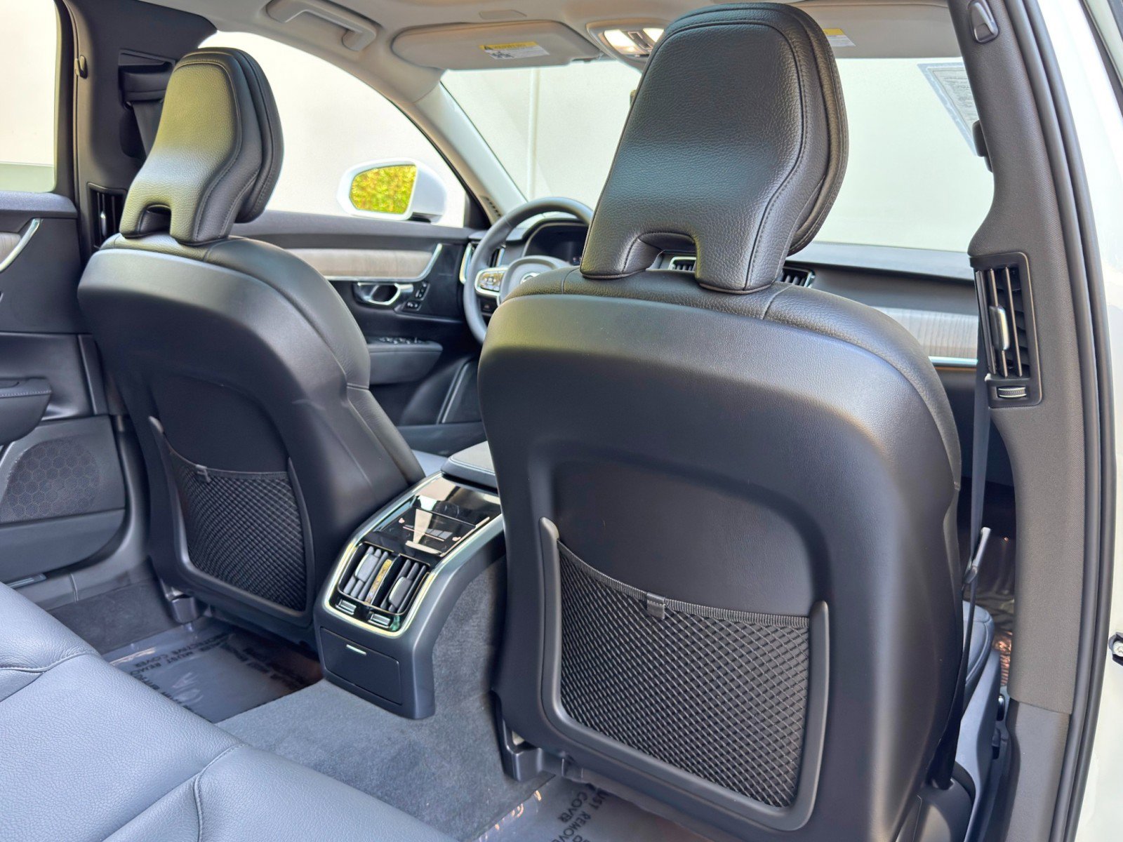 2023 Volvo S90 B6 Plus