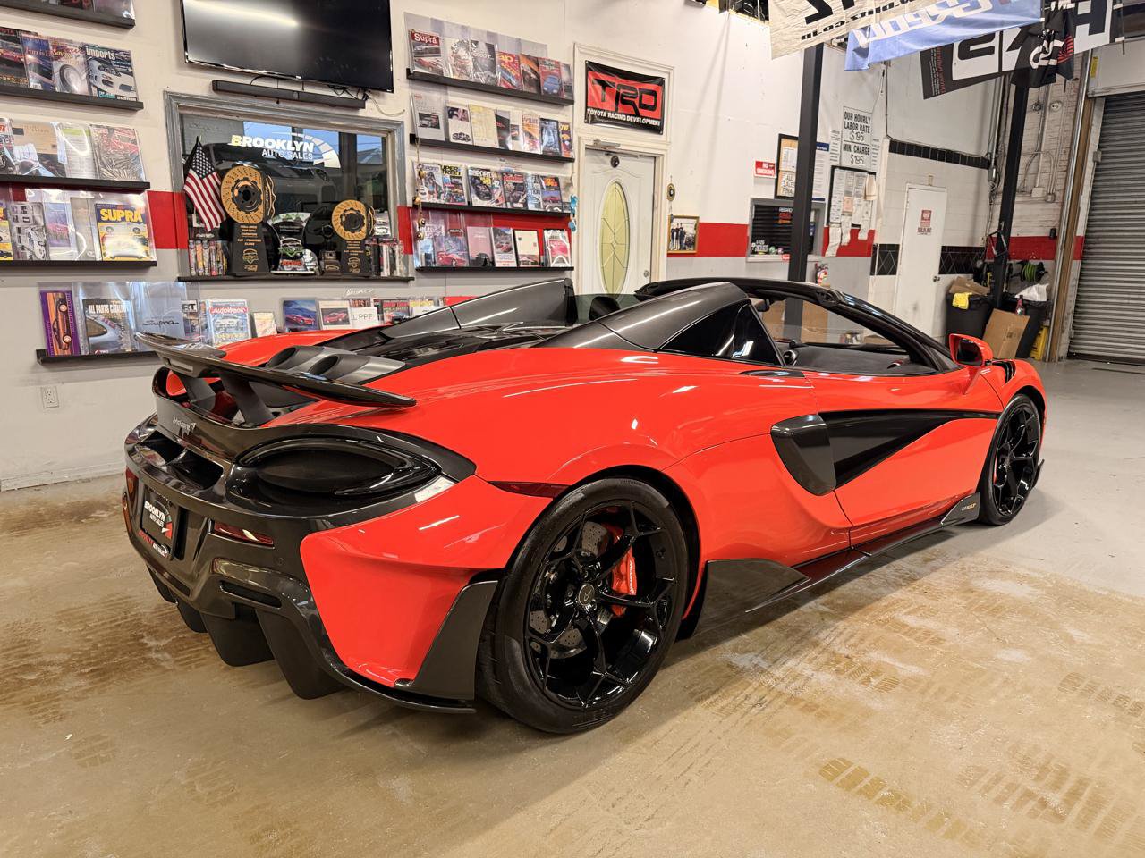 Used 2020 McLaren 600LT Spider 5