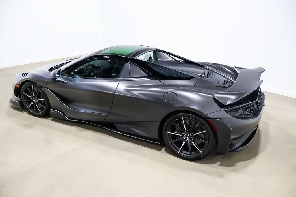 Used 2022 McLaren 765LT photo 24