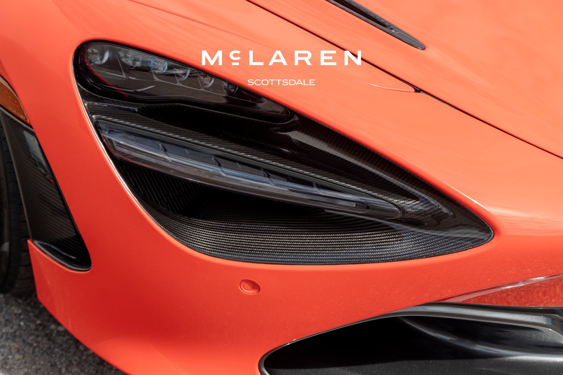 Used 2018 McLaren 720S Performance photo 18