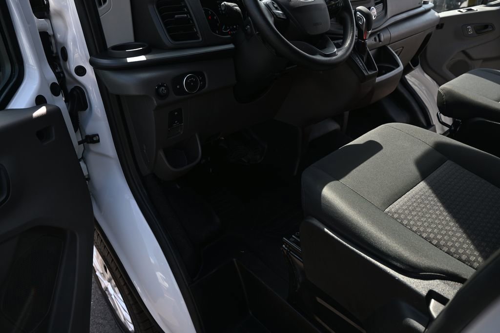2025 Ford Transit 250 Low Roof