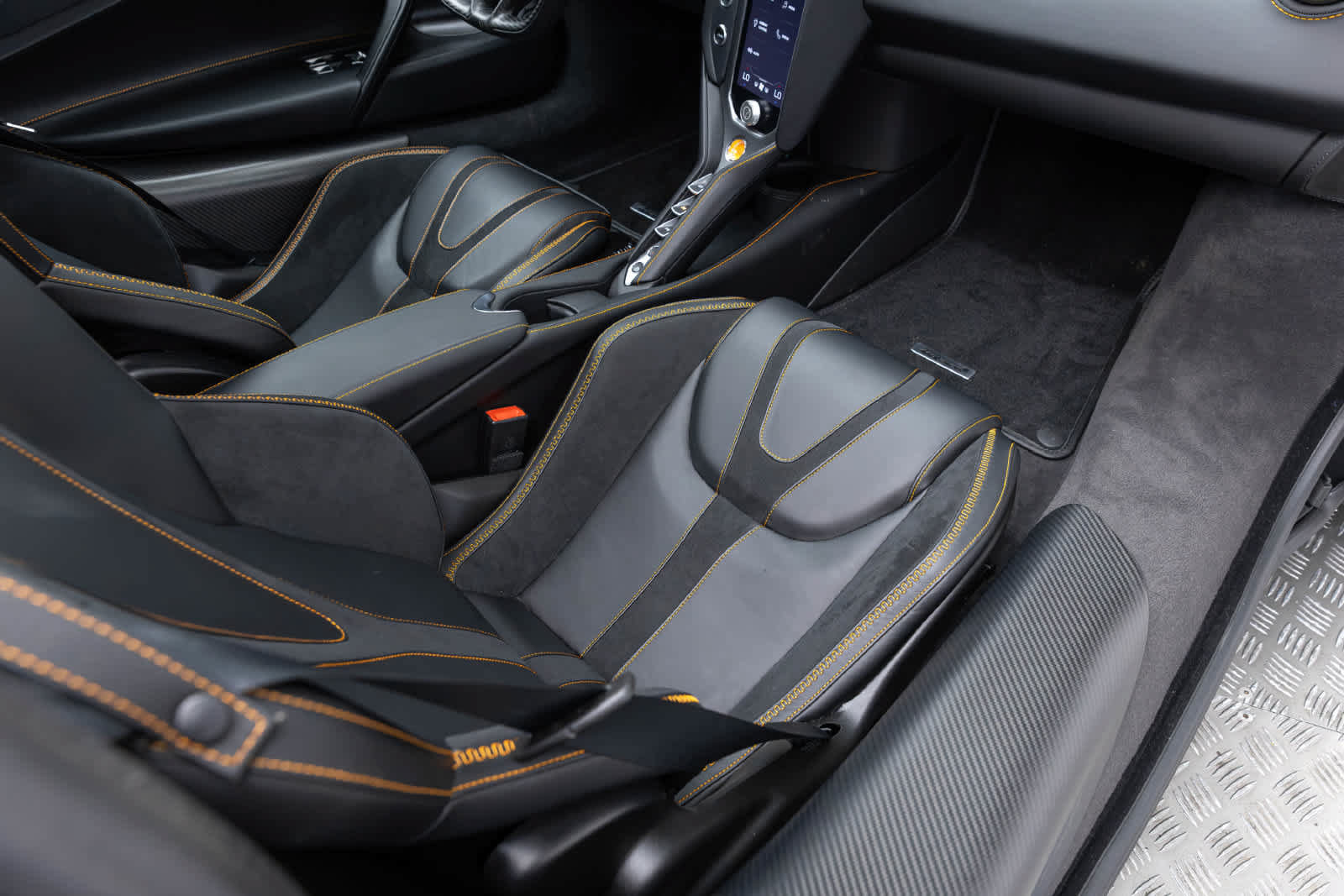 Used 2026 McLaren 750S photo 32