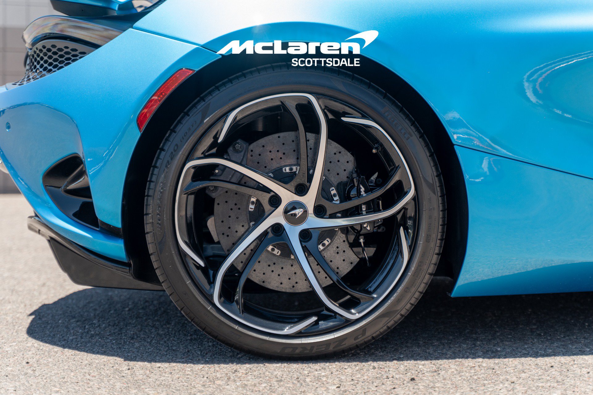 Used 2024 McLaren 750S Spider photo 30