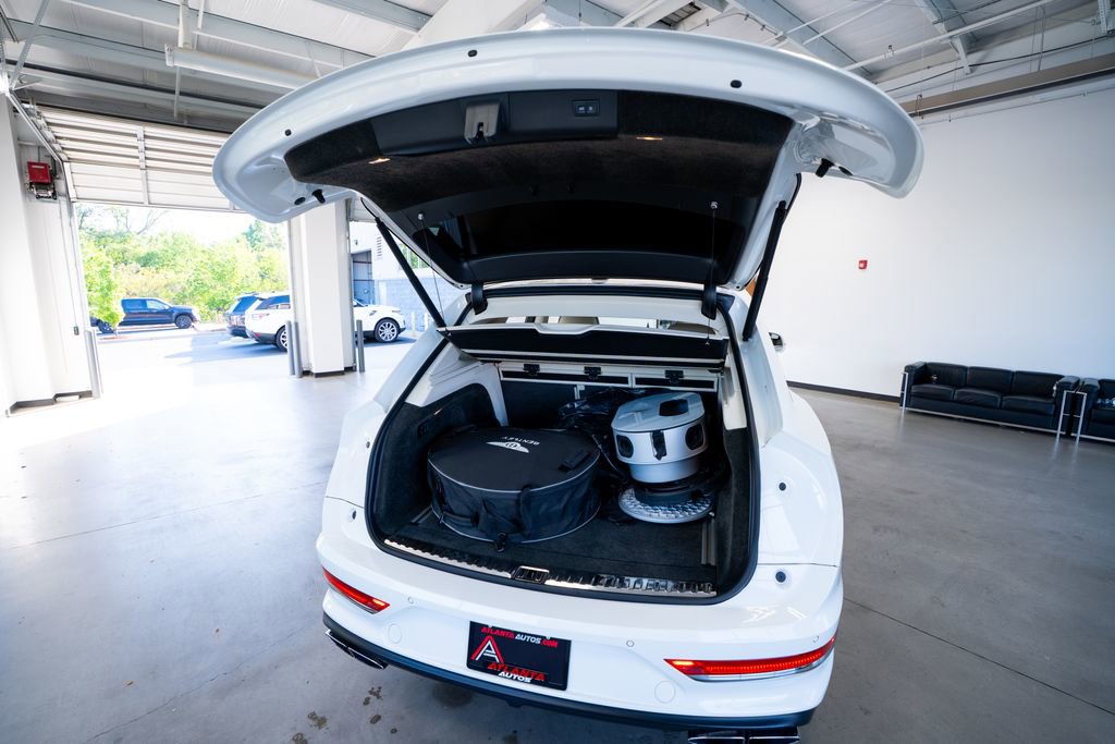 2021 Bentley Bentayga Plug-In Hybrid