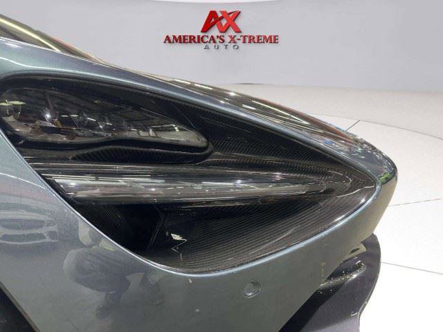 Used 2018 McLaren 720S photo 28
