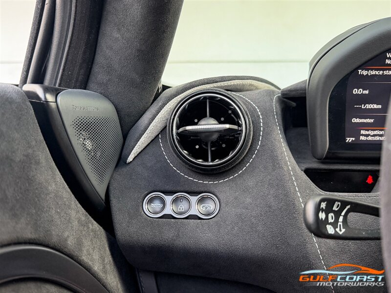 Used 2021 McLaren 720S Performance photo 23