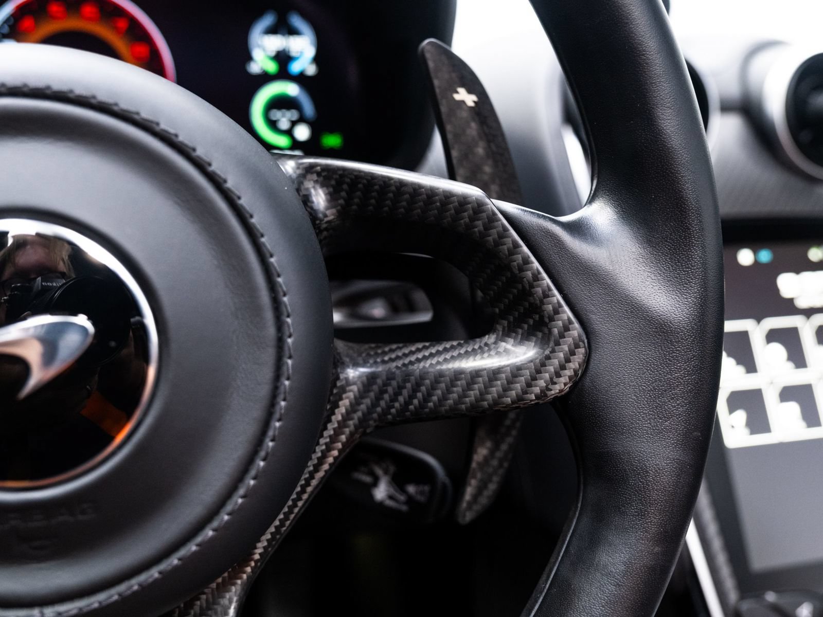 Used 2020 McLaren 600LT Spider photo 28