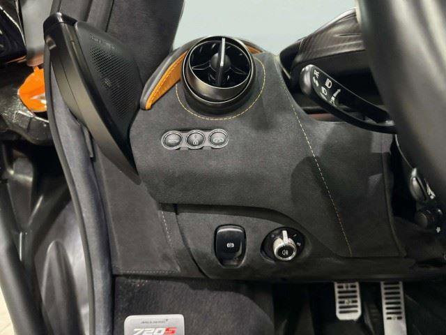 Used 2021 McLaren 720S Spider photo 43