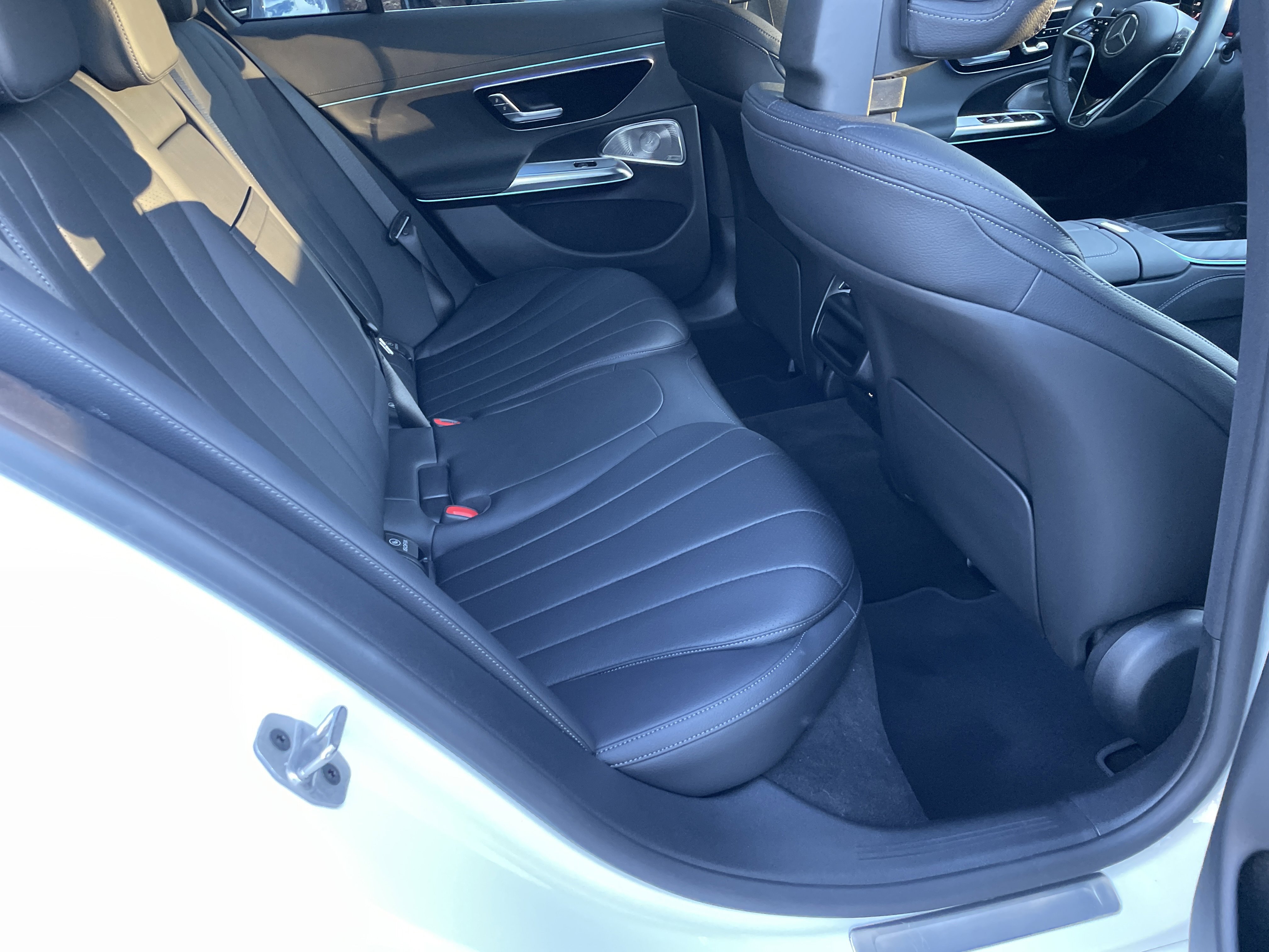 2025 Mercedes-Benz E 350 4MATIC Sedan