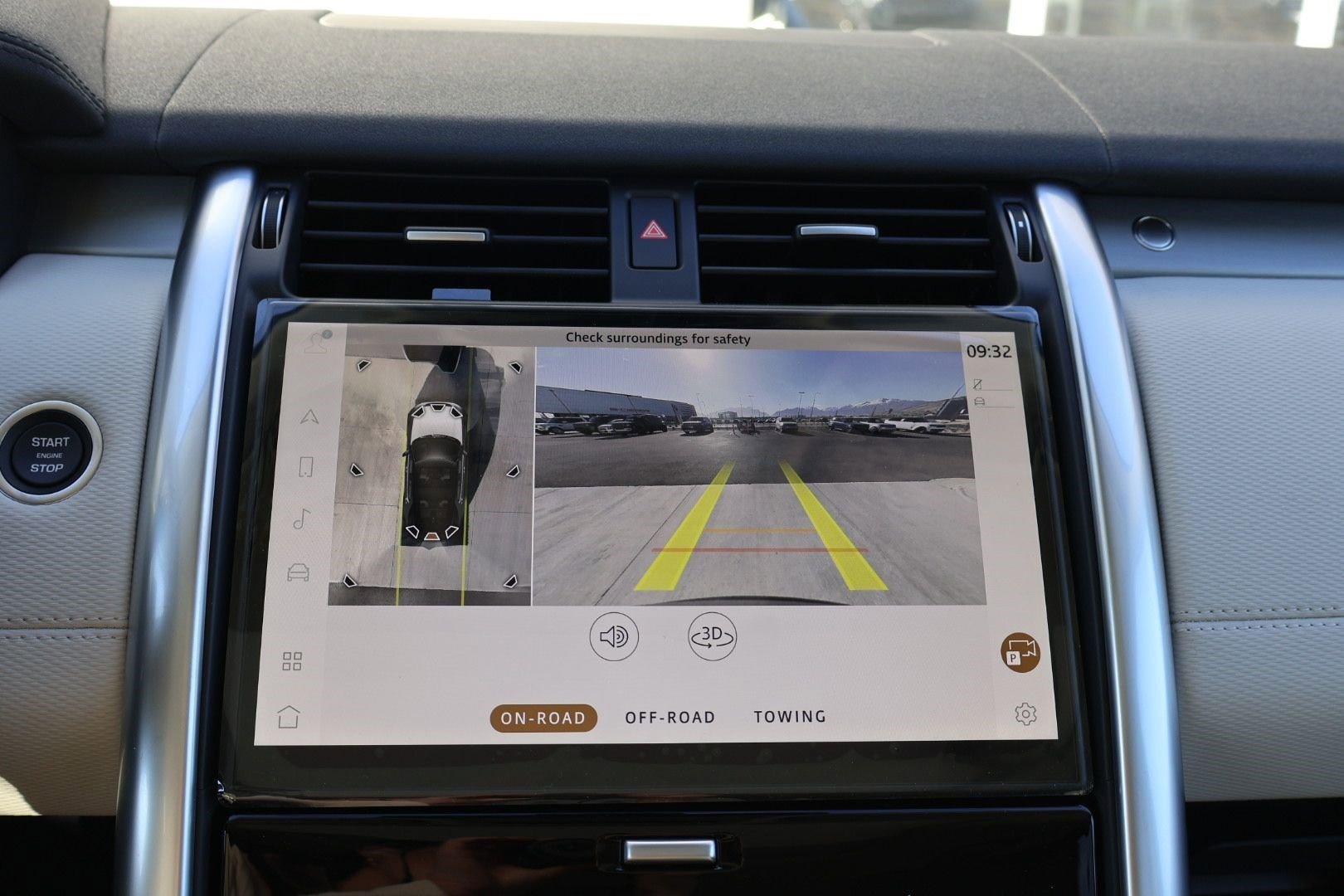 2026 Land Rover Discovery Dynamic SE