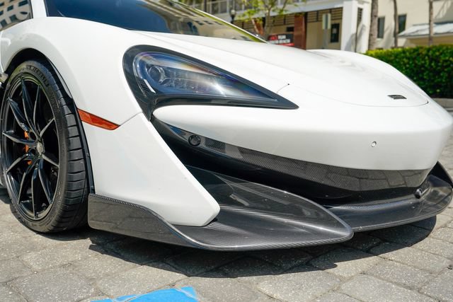 Used 2019 McLaren 600LT photo 39