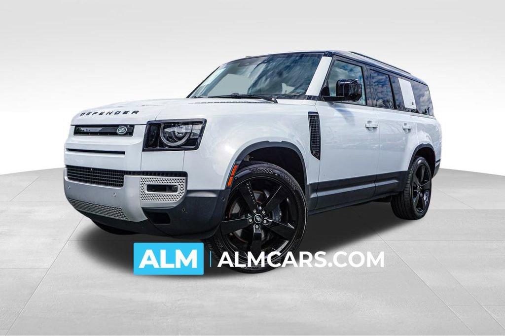 2023 Land Rover Defender 130 SE