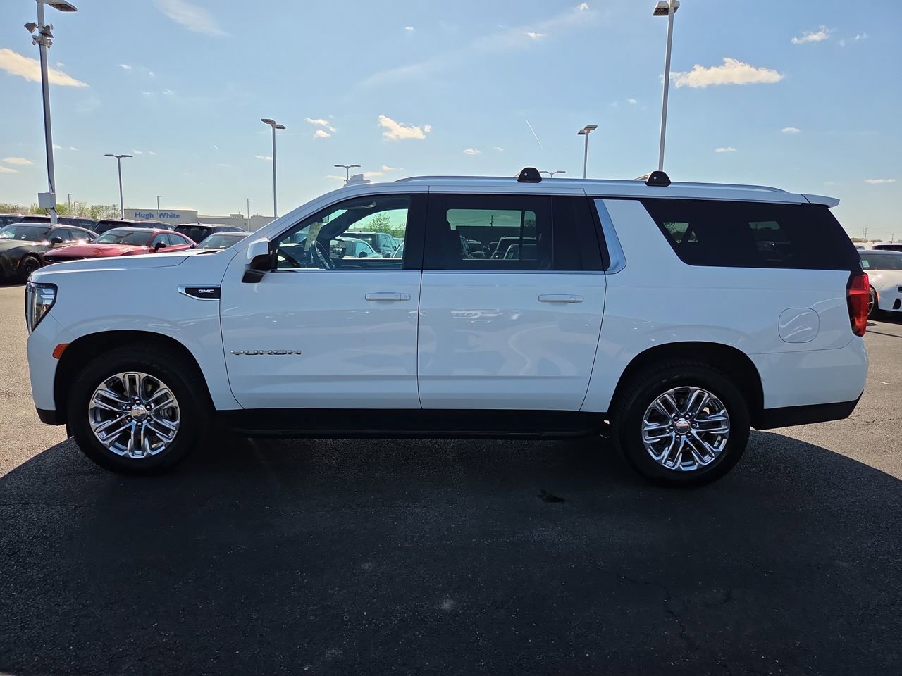 2023 GMC Yukon XL SLE