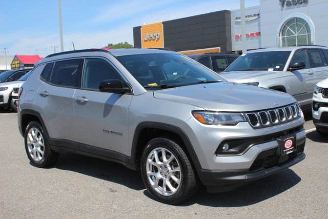 Used 2023 Jeep Compass Latitude