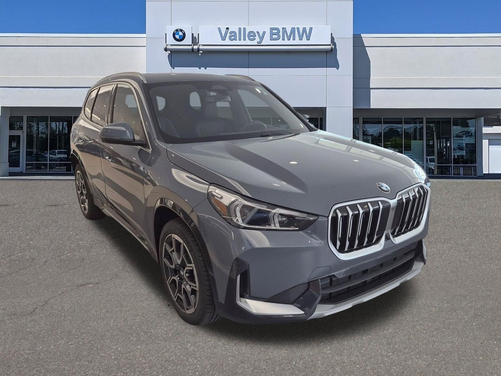 New 2026 BMW X1 xDrive28i w/ Technology Package