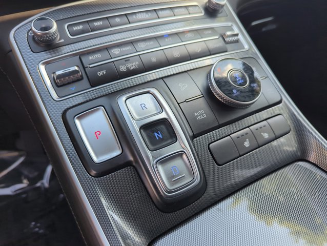 2022 Hyundai Santa Fe SEL Premium