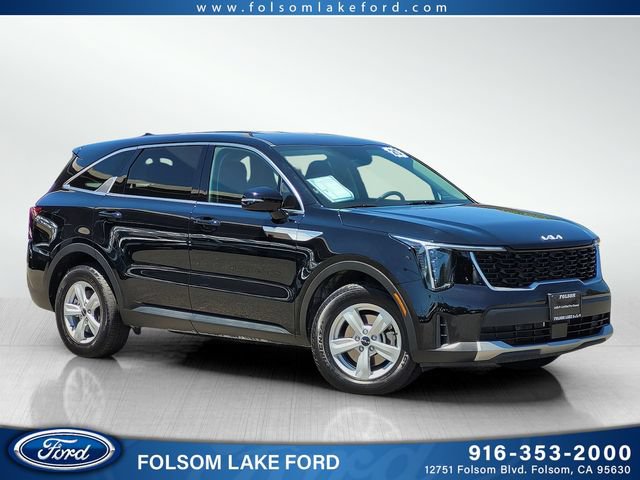 Used 2025 Kia Sorento LX
