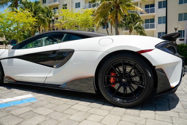 Used 2019 McLaren 600LT photo 18