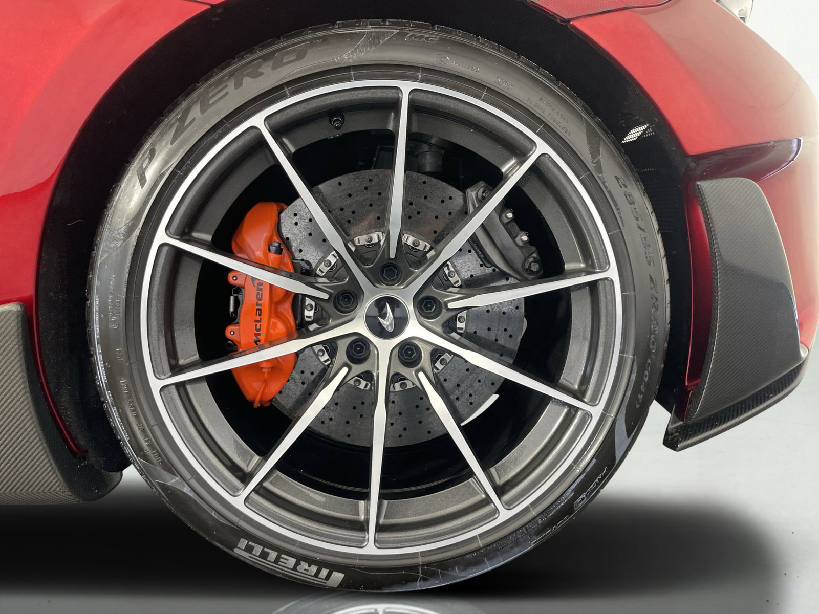 Used 2019 McLaren 600LT photo 10