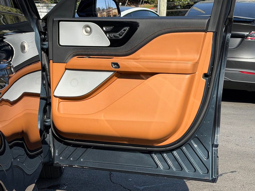 2023 Lincoln Aviator Black Label