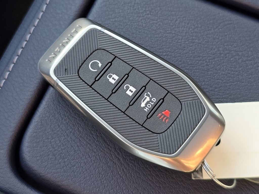 2026 INFINITI Qx80 4WD