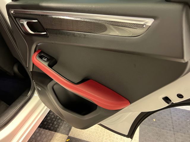 2021 Porsche Macan GTS