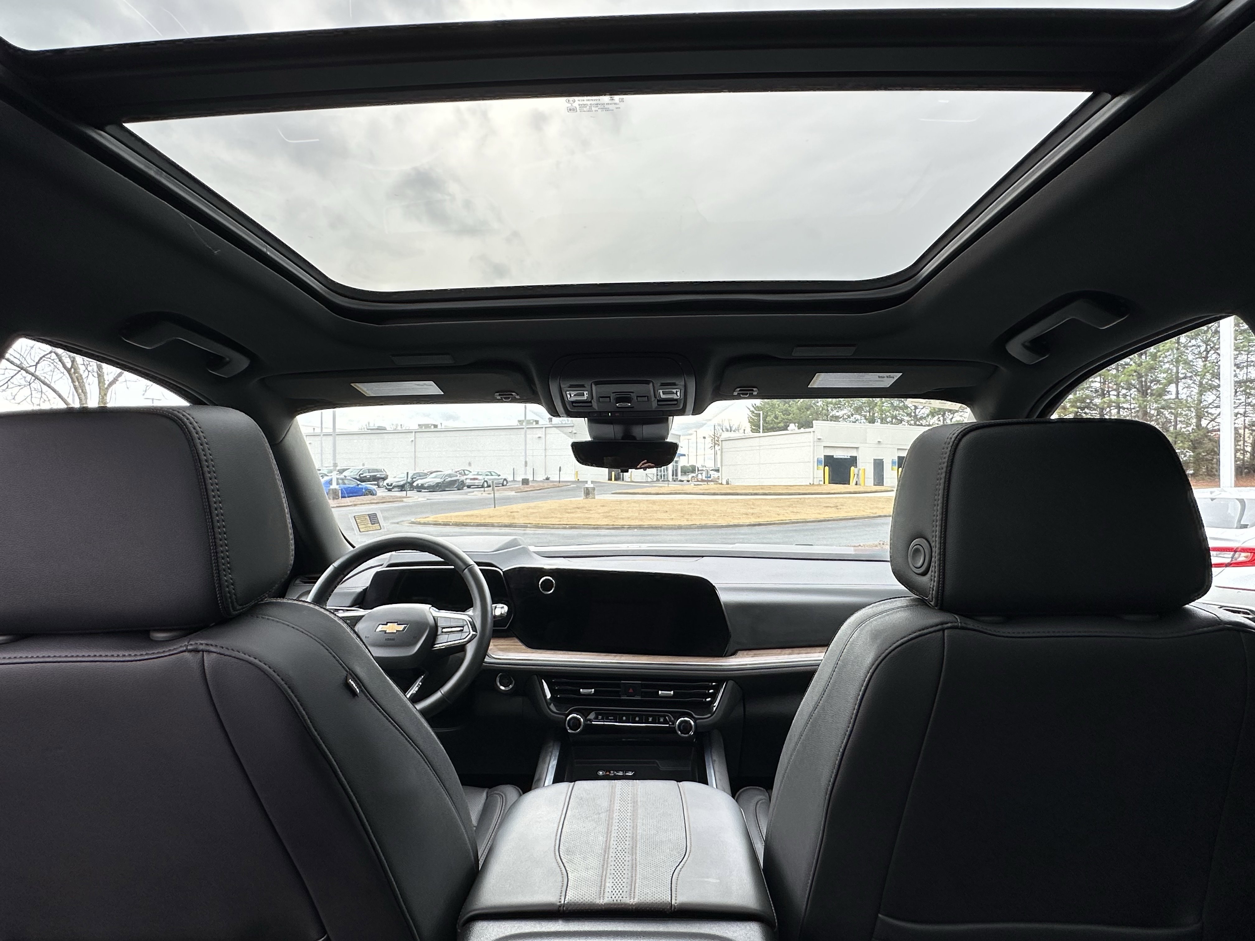 2025 Chevrolet Suburban High Country