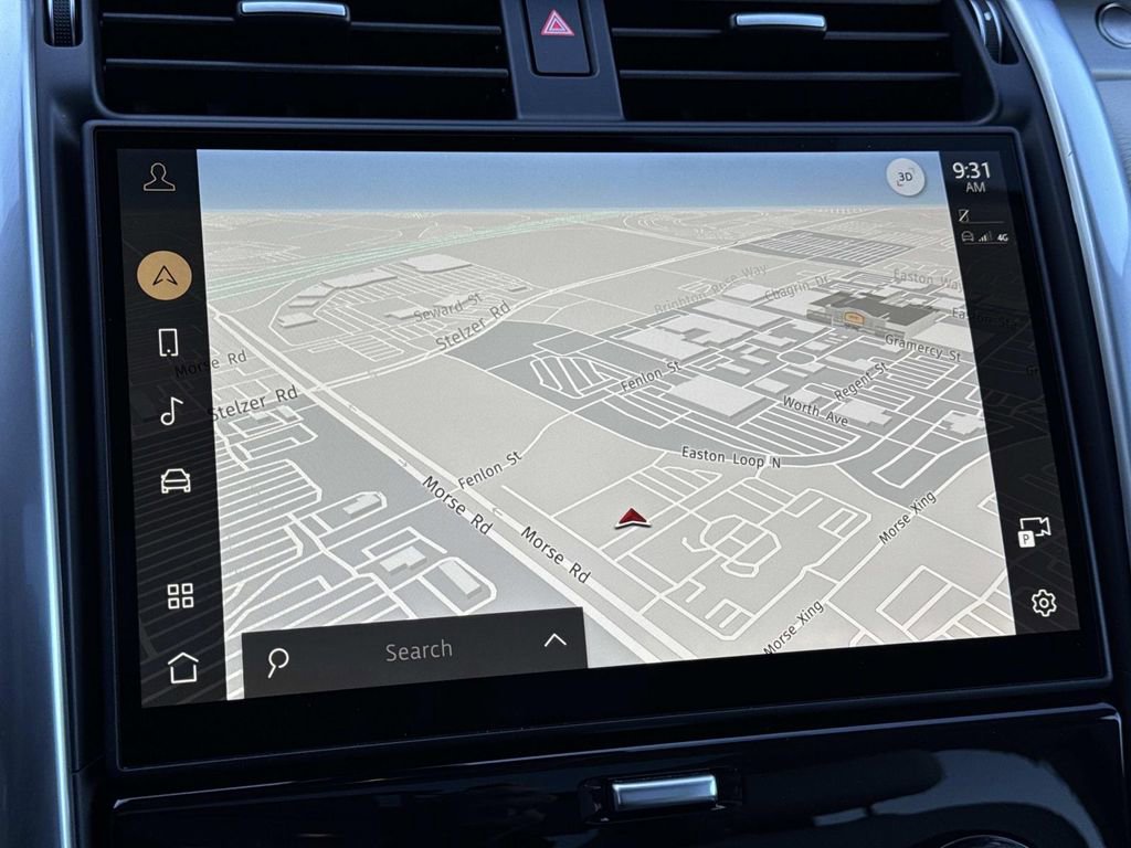 2025 Land Rover Discovery Dynamic SE