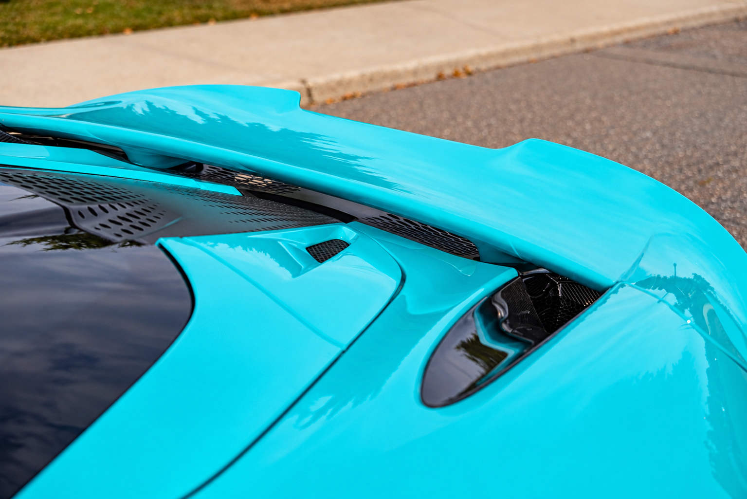 Used 2027 McLaren 750S Spider photo 24