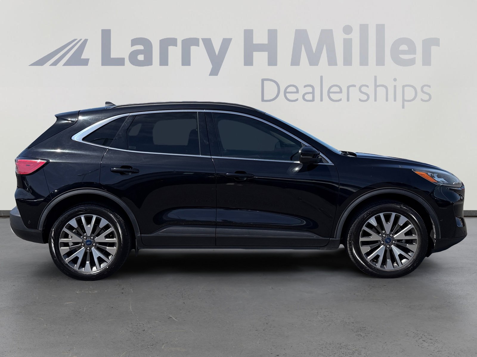 2020 Ford Escape Titanium